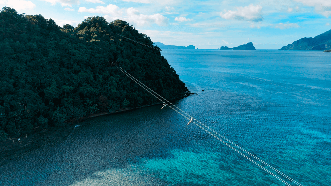 El Nido Zipline, Las Cabanas Beach