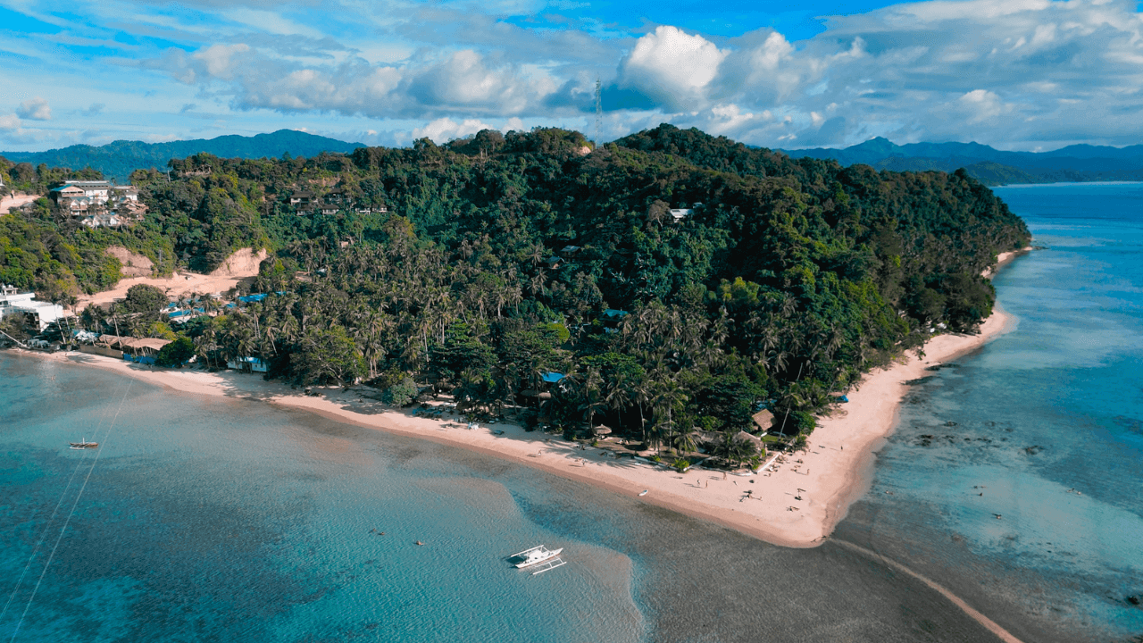 Las Cabanas beach. El Nido Zip Line