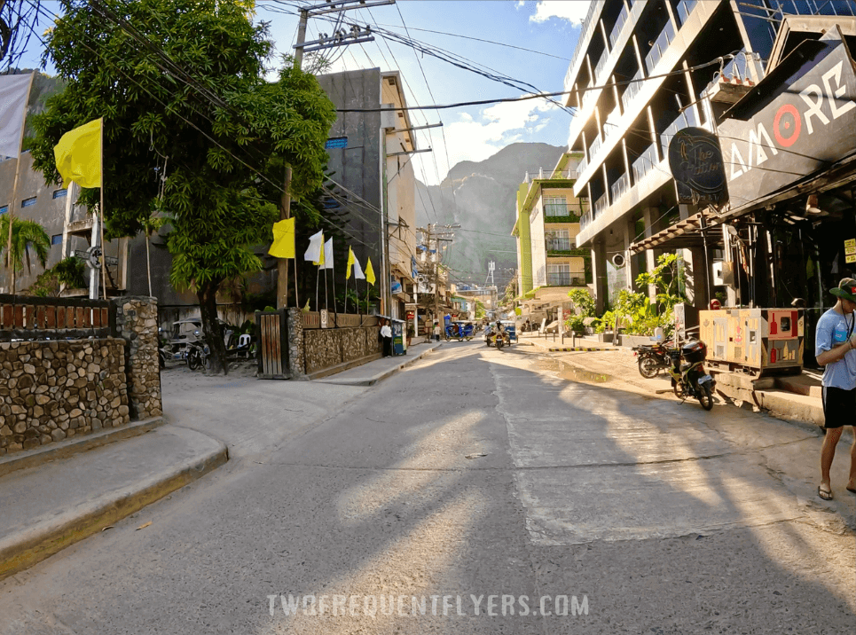 El Nido Town With Limestone Cliffs