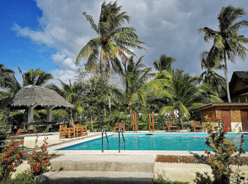 Native House resort Moalboal