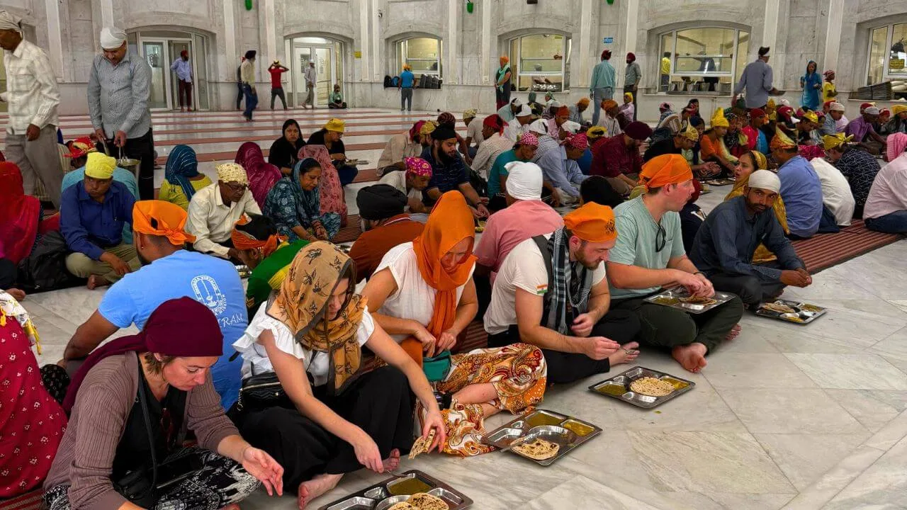 Gurdwara Bangla Sahib Community Kitchen Gurdwara Bangla Sahib Community Kitchen