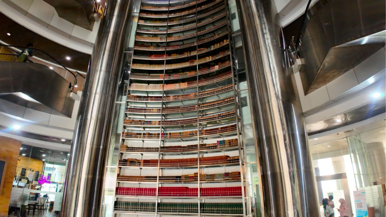 Bookshelf National Library Indonesia.