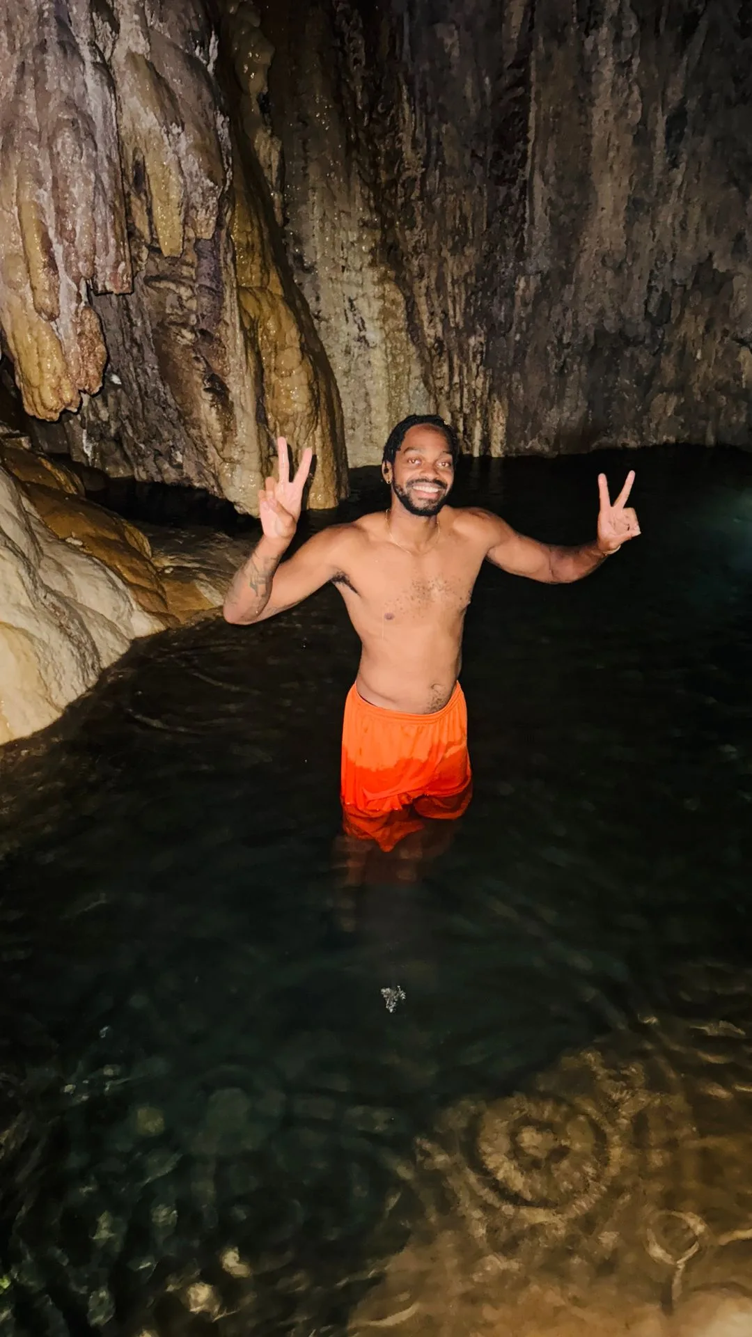 Goa Tetes Cave Tumpak Sewu
