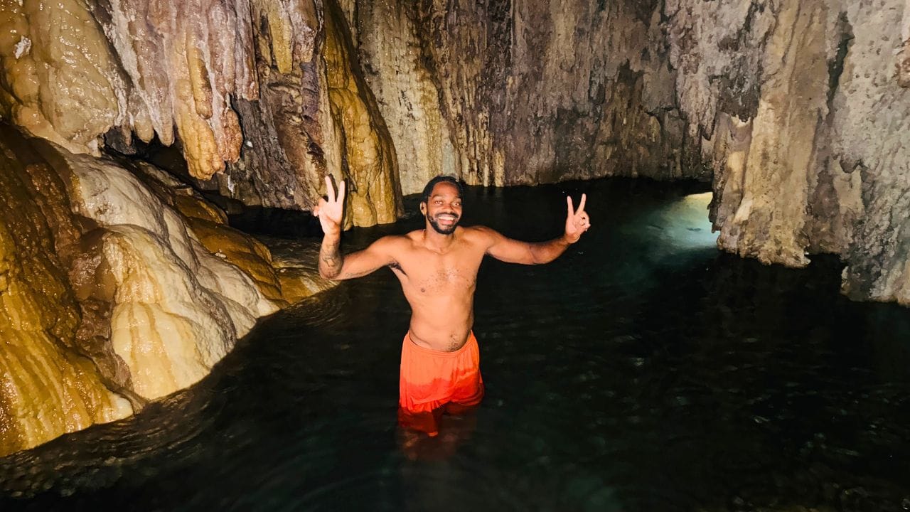 Goa Tetes Cave Tumpak Sewu