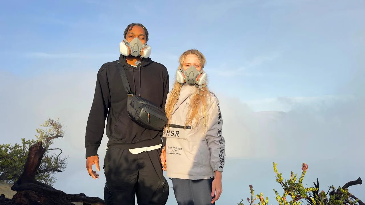 Mt Ijen masks beth and Denz