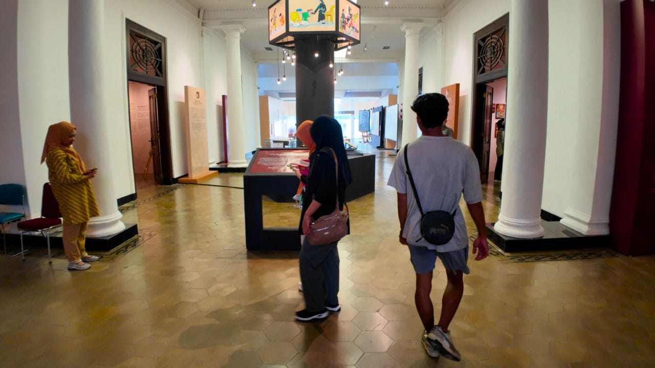 National Library Indonesia Inside