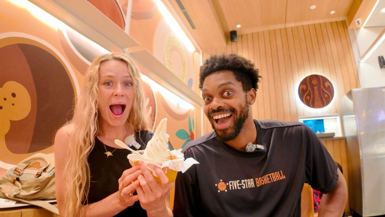 Trying J.Co Donuts