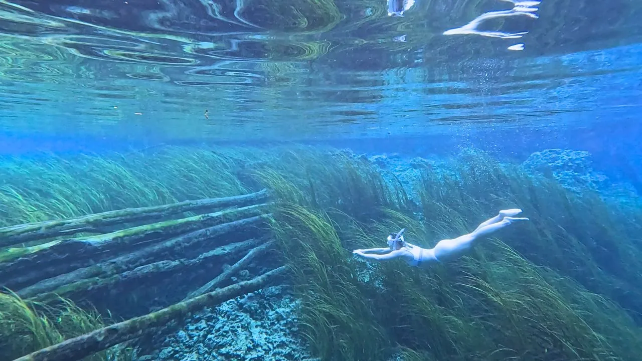 Beth freediving at Paisu Pok Lake