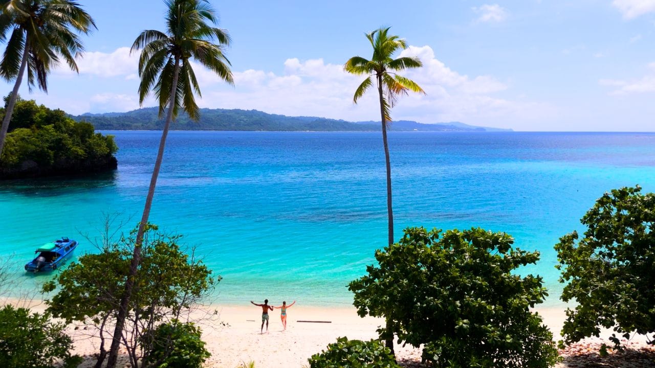 Oyama Beach Banggai