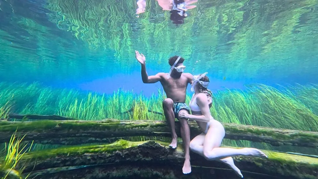 underwater at Paisu Pok Lake